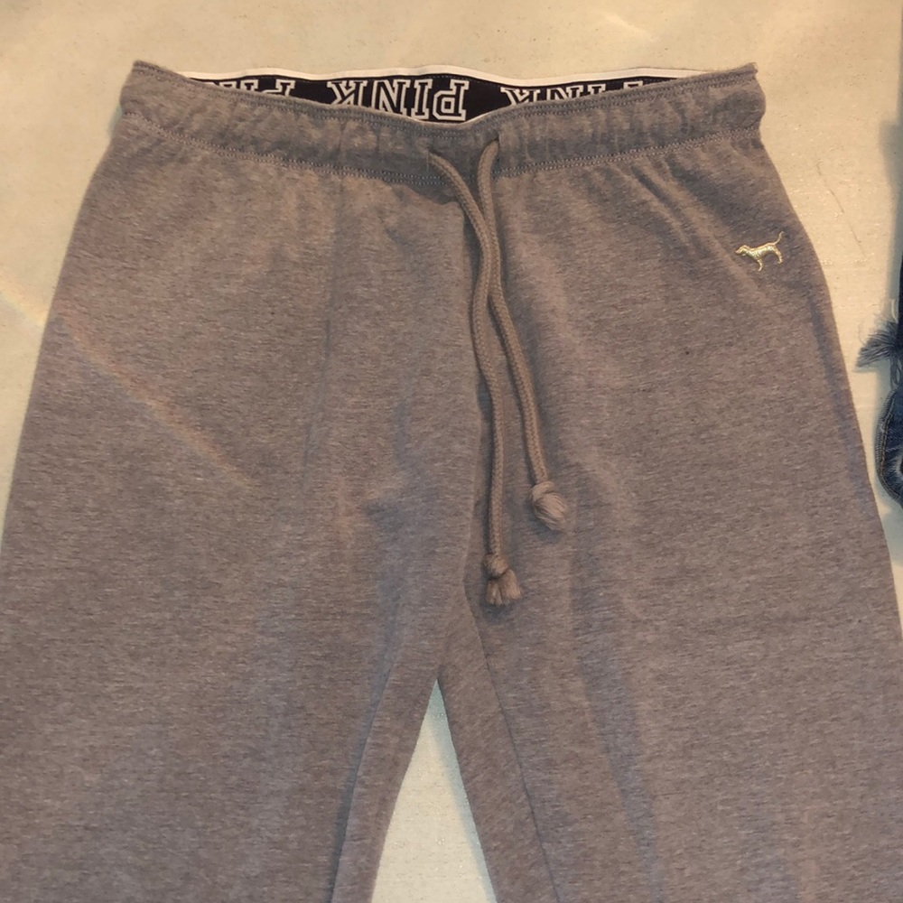 PINK Victoria’s Secret sweatpants size XS, gently worn